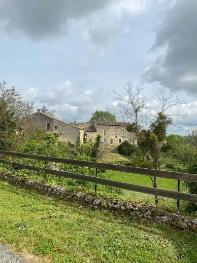 chateau-de-claribes.webp