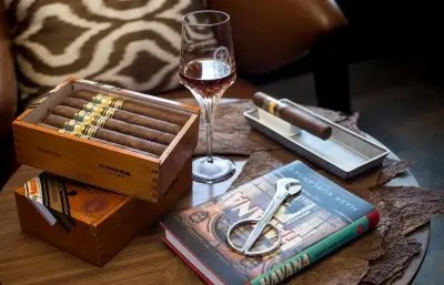 FS_TS_Club_Cigar_Lounge_Details_089.jpg.webp
