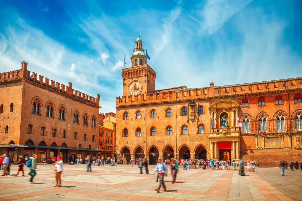 Viva-Italia-Bronze-Bologna.webp