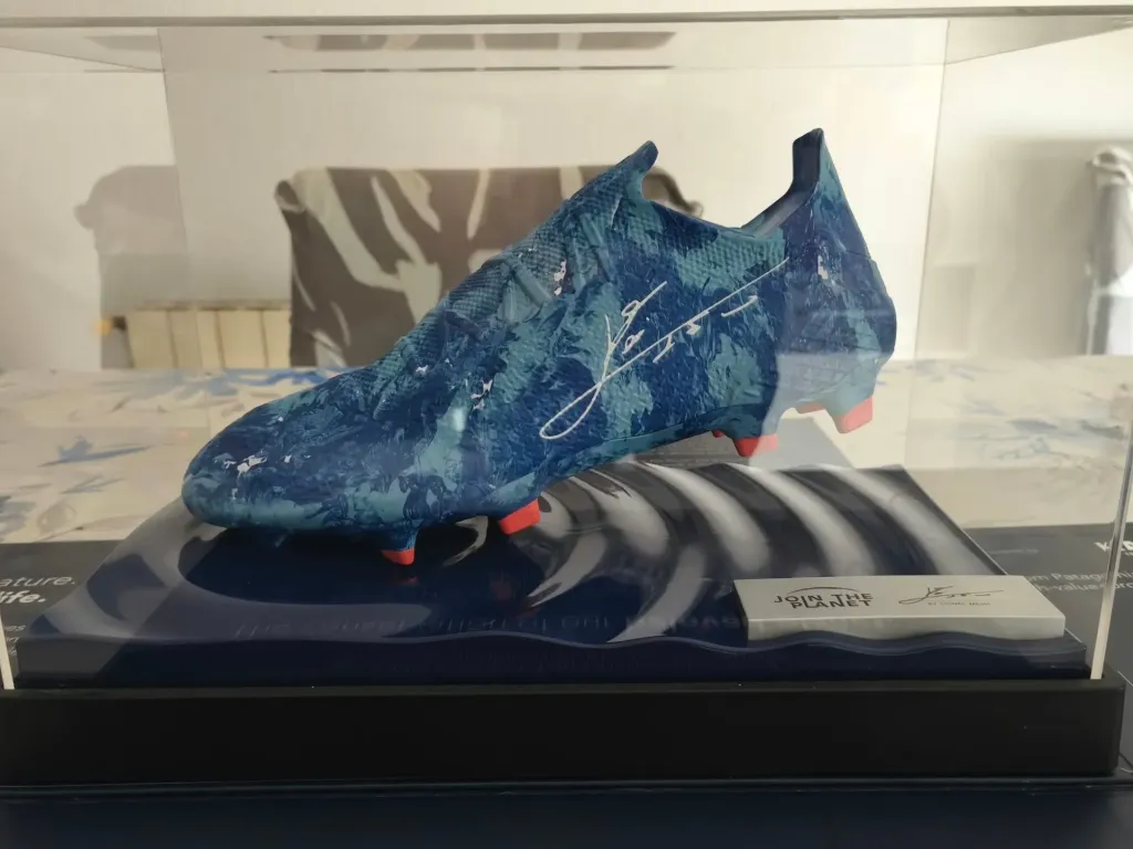 Lionel Messi "Join The Planet" Signed Football Boot – Limited Edition Collector's Item
