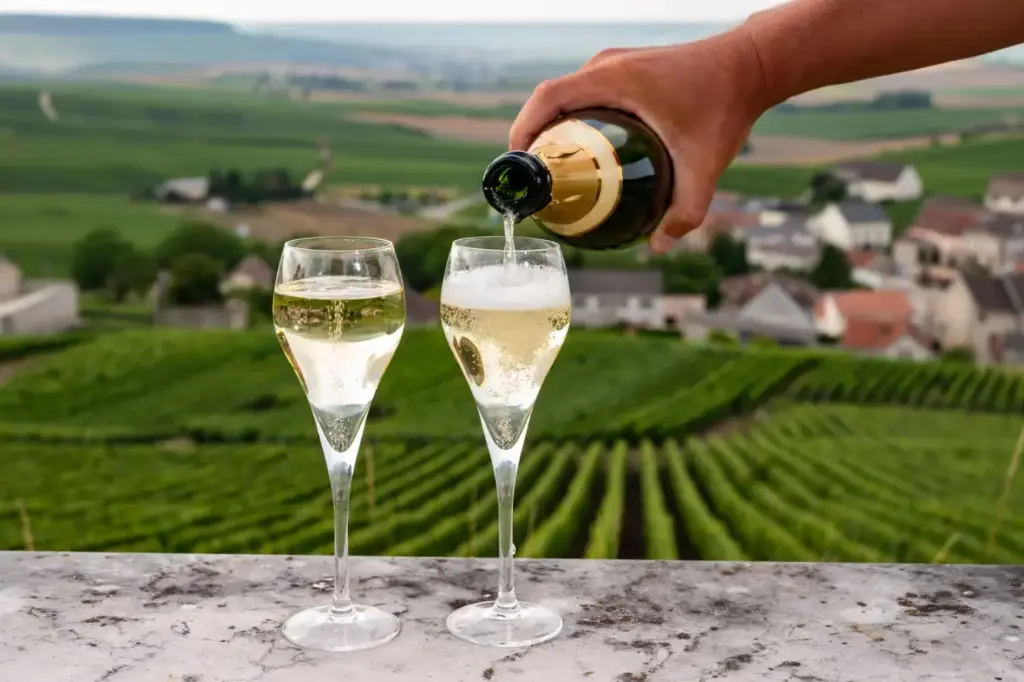 [EXD00110] 'In The Footsteps Of Dom Perignon' A Magical 6 Night Champagne Escape For Two