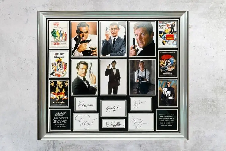 [MEM00107] Ultimate James Bond Display