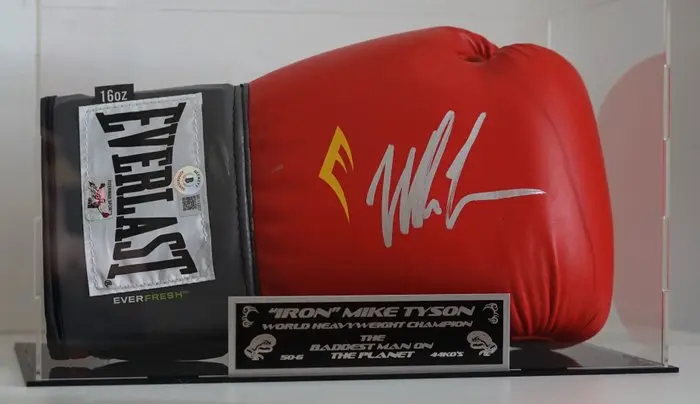 [MEM00144] Mike Tyson - Hand Signed Boxing gloves in a display case with Mike Tyson's name