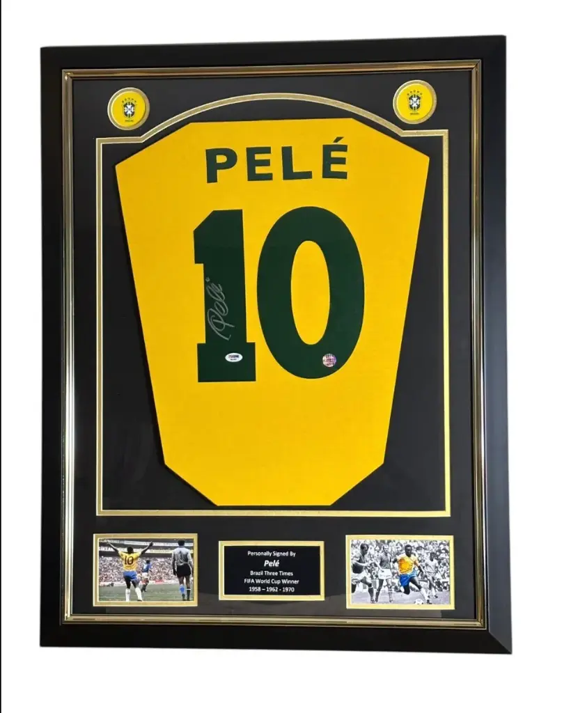 [MEM00162] Brazil - Football World Championships - Pele- Premium Frame – Museum Quality - Jersey